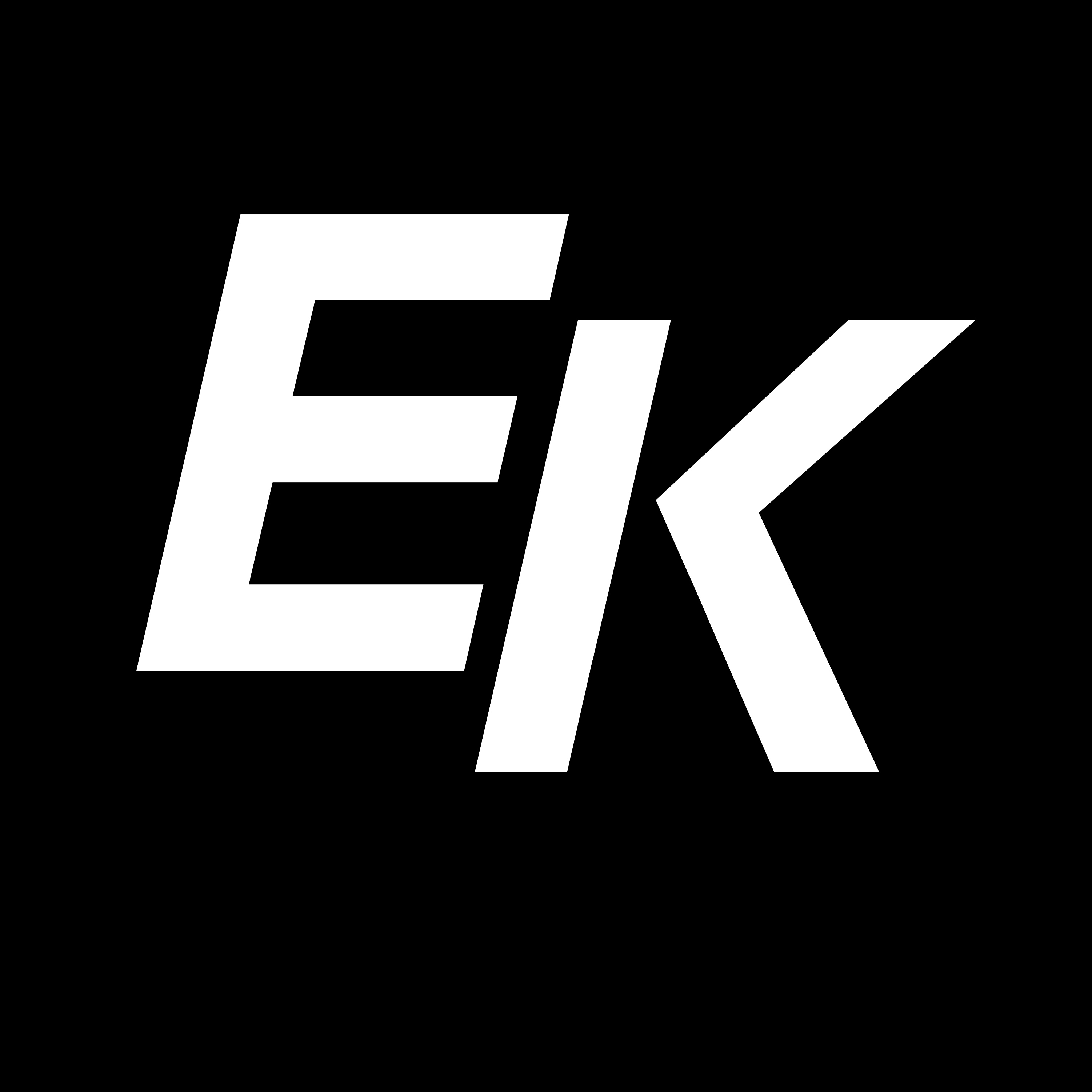 EK monograma juodame fone